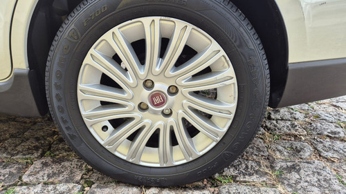 Fiat Grand Siena 1.6 16v Sublime Flex 4p