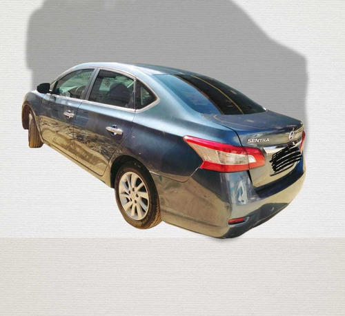 Imagen 3 de 10 de Nissan Sentra 2015 1.8 Sense At