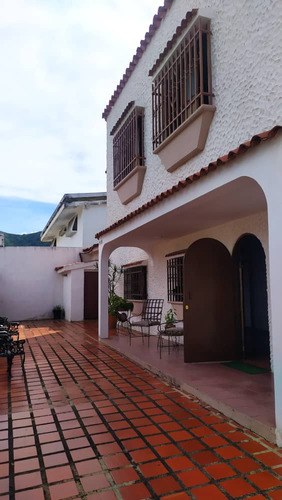 Casa En  Venta  El Trigal ,(sur) Valencia, Carabobo Ml-5961600