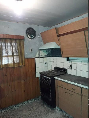 Imagen 2 de 8 de Ph De 3 Ambientes Independiente Con Entrada Para Autos