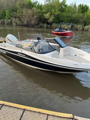 Quicksilver 1700