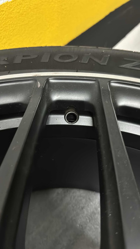 Jogo Rodas Mercedes G63 Aro 22 Com Pneu Originais Novas
