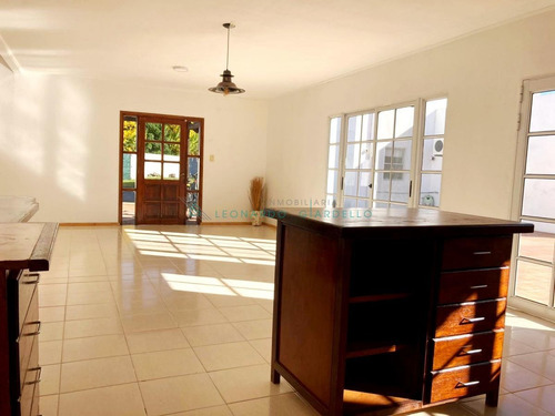 Imagen 6 de 30 de Colonia Del Sacramento - Importante Propiedad 2 Casas En Venta