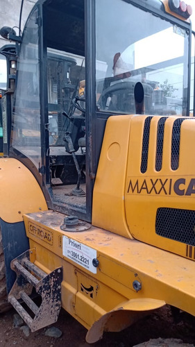 Empilhadeira Movix 2016 Todo Terreno 3128 Hs 4 Ton Repasse