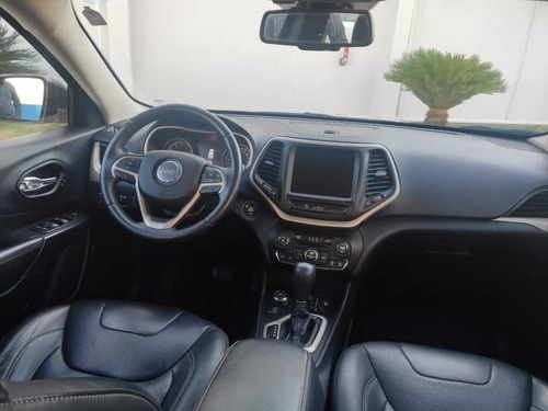 Cherokee Limetd 3.2 4x4 V6 2015 / Teto