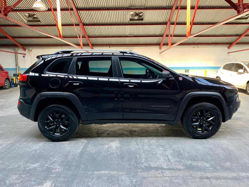 Jeep Cherokee Trailhawk V6 4x4 At Roma Cars