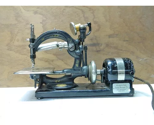 Lámpara máquina de coser antigua en México Ciudad De