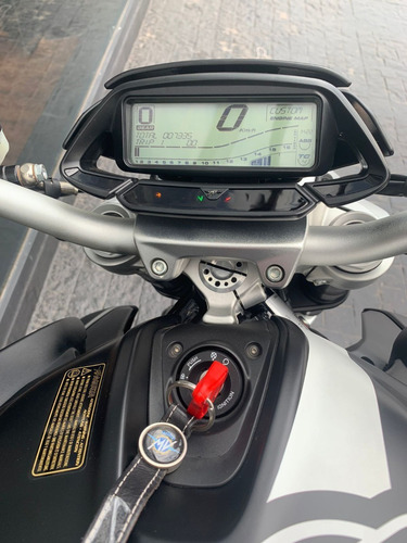 Imagen 3 de 25 de Mv Agusta Brutale 800, No Ducati, No Yamaha, No Ktm, No Bmw.