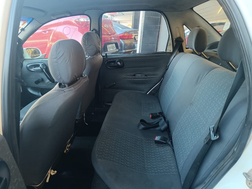 Chevrolet Corsa Classic 1.6 8V