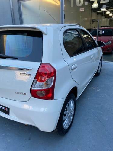 Toyota Etios Xls 2015