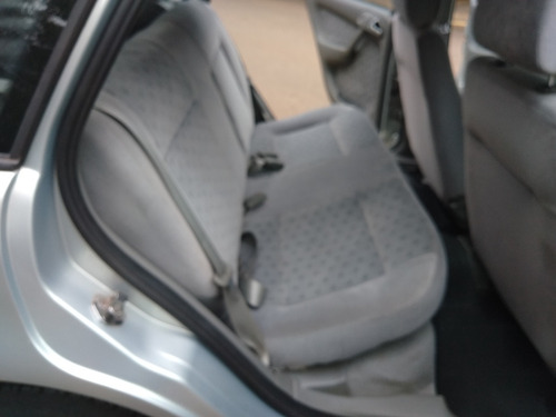 Volkswagen Gol 2.0 5p
