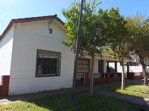Chalet A 300 Mtrs Estacion Bella Vista Cordoba 1580