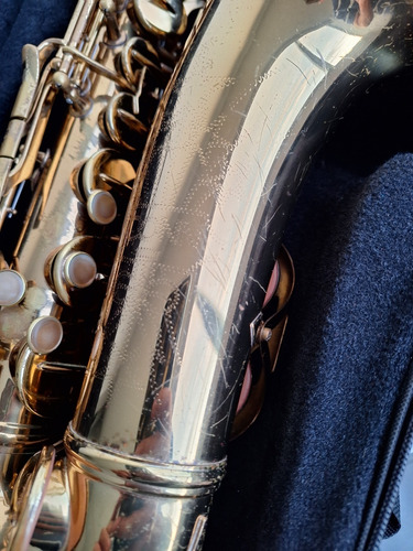 Saxofón Alto, Marca Conn
