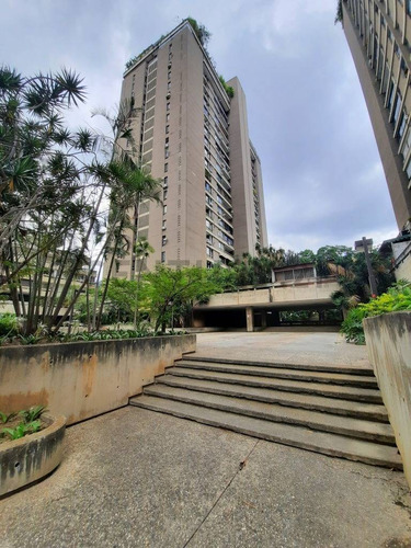 Venta Apartamento Remodelado En Parque Humboldt, Baruta, Caracas