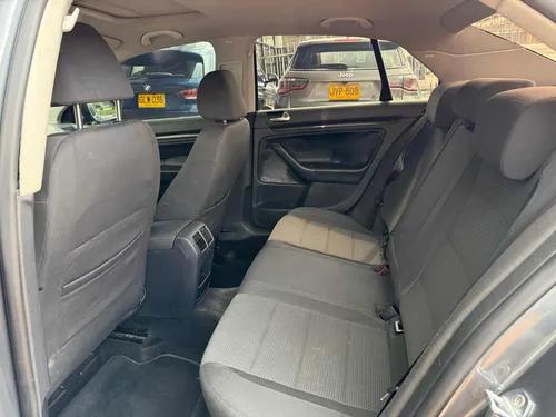 Volkswagen Bora 2.5 Prestige