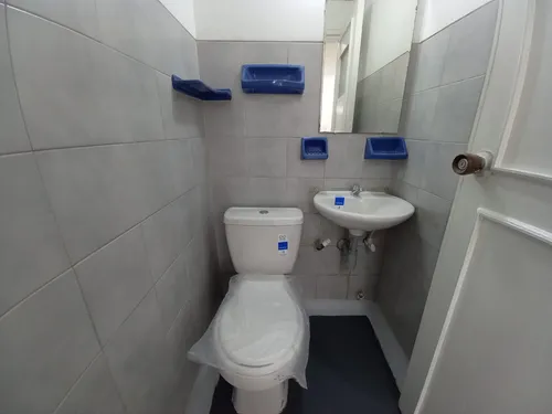 Local En Arriendo En Versalles (279059898).