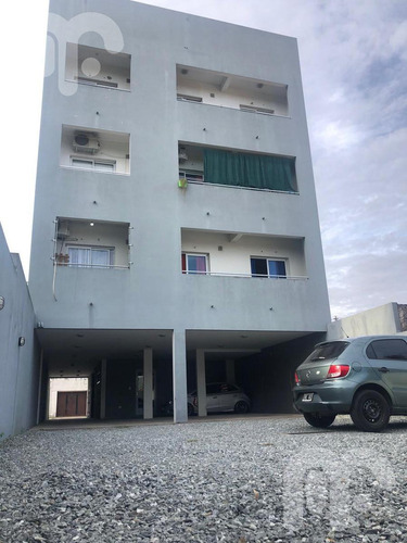 Imagen 6 de 13 de Cochera - Barrio Norte