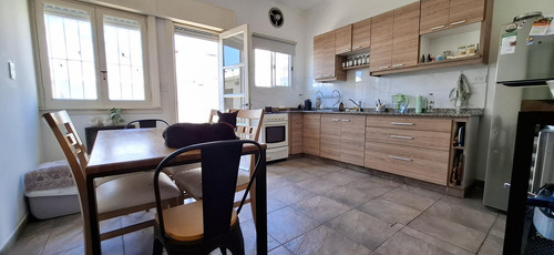 ¡excelente Ph Refaccionado De 3 Ambientes Con Patio Y Parrilla!- En Venta