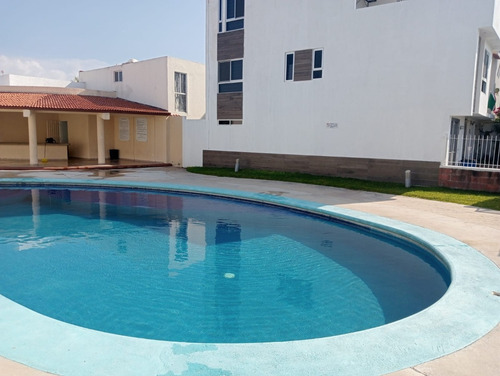 Casa En Venta En Fraccionamiento Los Almendros En Ayala Morelos