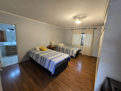 Gran Casa En Las Rocas Tradicional 7d/6b