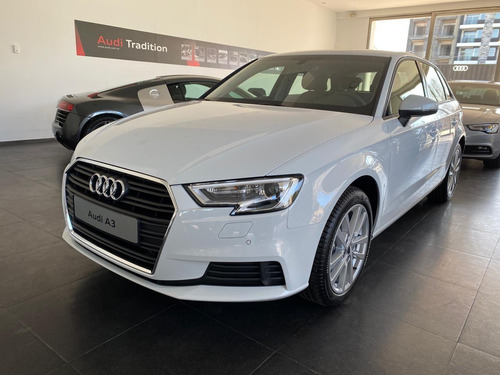 Nuevo Audi A3 1.4 Tfsi S-tronic 150 Cv Sportback 2021 0km