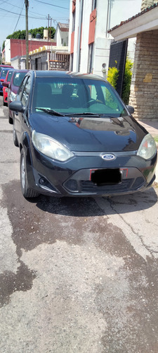 Ford Fiesta 1.6 5 vel sedan aikon firds