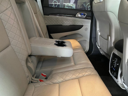 Jeep Grand Cherokee 5.7 Summit Elite Plinum 4x4 At