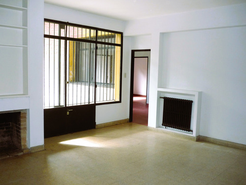 Casa Ph Planta Baja 6 Ambientes Cochera
