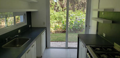 Imagen 10 de 30 de Hermosa Casa En Venta - Santa Maria De Los Olivos