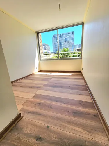 Luminoso Depto En Venta En Ñuñoa (93376)
