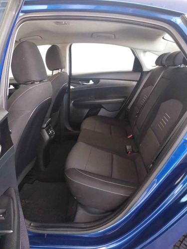 Imagen 11 de 15 de Kia Forte Sedan 2019 4p Ex, 2.0 L Mpi Atkinson Ta6, Ba, Bl,