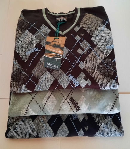 Sweater Hombre Con Diseño Rombos Escote