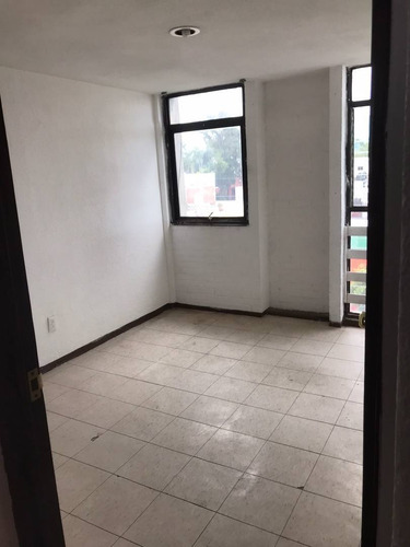 Imagen 5 de 11 de Excelente Colonia Con Todos Los Servicios / Céntrico, 67598