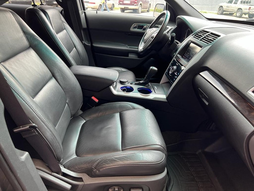 Imagen 11 de 14 de Ford Explorer Limited 4x4