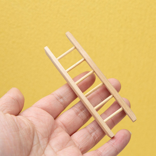 Escalera De Madera Para Casa De Muñecas A Escala 1/12,