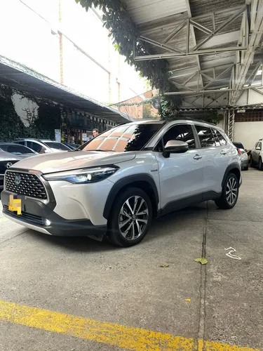 Toyota Corolla Cross 2.0 Seg