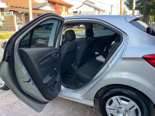 Imagen 11 de 15 de Chevrolet Onix