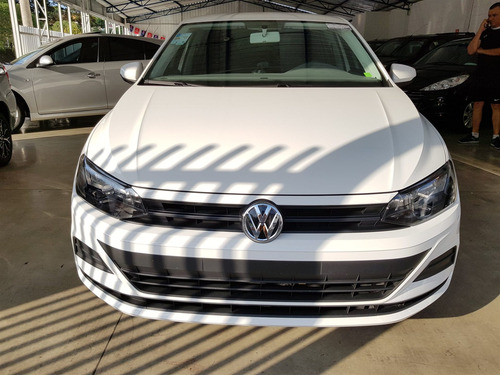Volkswagen Polo 1.0 Mpi Total Flex Manual
