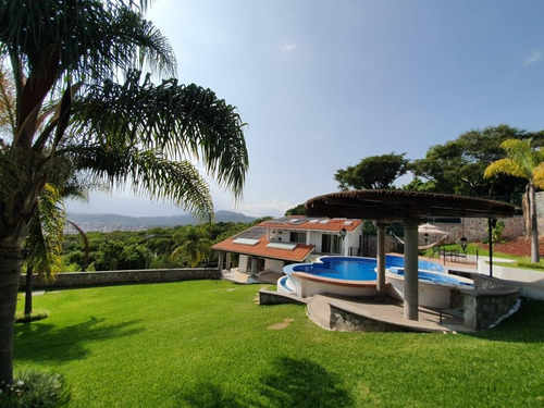 Venta Casa Ángeles Con Alberca De Tamaño Monumental En Un Jardín Enorme Con Vistas Panorámicas En 3 Habitaciones Fracc Rancho San Diego Ixtapan De La Sal Edomex