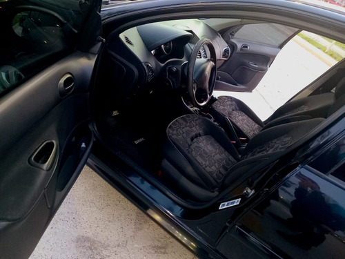 Peugeot 207 1.9 Sedan Xs