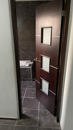 Unquillo , Venta ,hermosa Casa Dos Dormitorios , Cochera Y Piscina