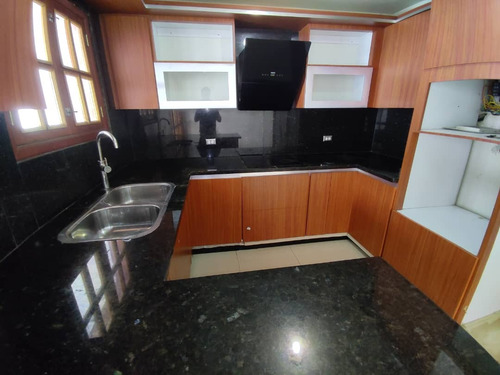 Imagen 8 de 12 de Se Alquila Townhouse En La Morita
