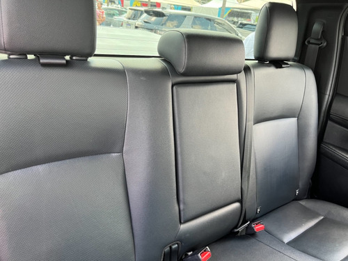 Imagem 8 de 15 de Toyota Hilux Srx 2.8 Prata 2019