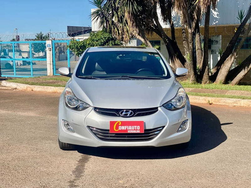 Imagem 2 de 14 de Hyundai Elantra 2014