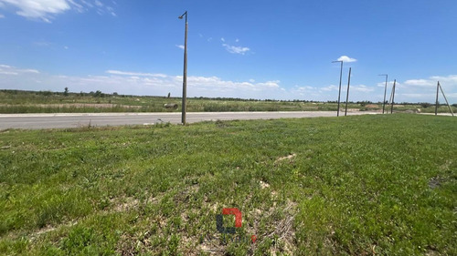 Lote En Docta Parque (600 Mts) Apto Housing