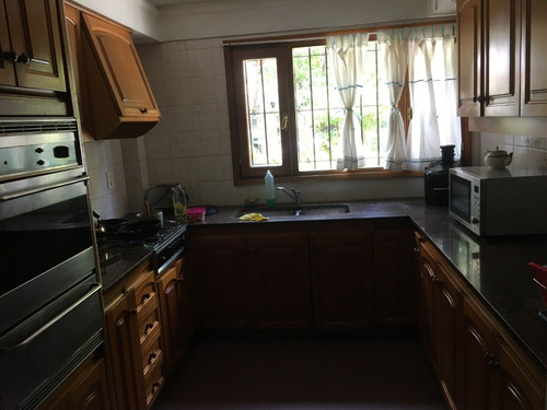 Venta Chalet En Los Troncos