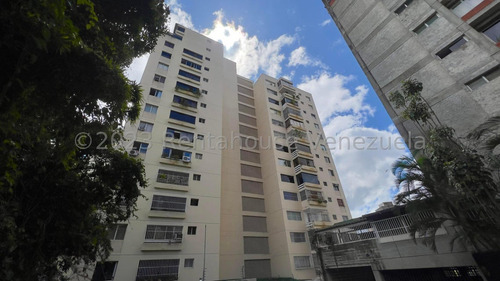 Bello Apartamento En Venta En Terrazas De Club Hipico, Codg Mas 24-11371