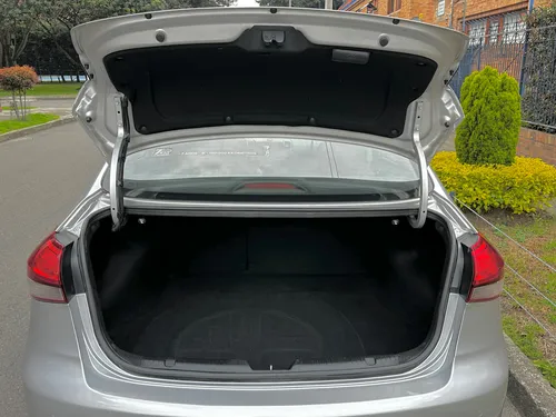 Kia CERATO PRO 1.6l Zenith At