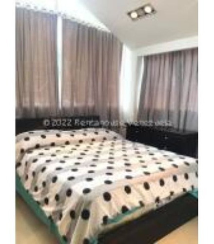 Imagen 9 de 25 de #22-23742 Hermoso Apartamento Duplex En El Hatillo