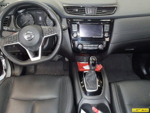 Nissan X-trail 2.5 Exclusive
